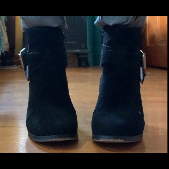 Black Ankle Boots - Picture 5 of 5